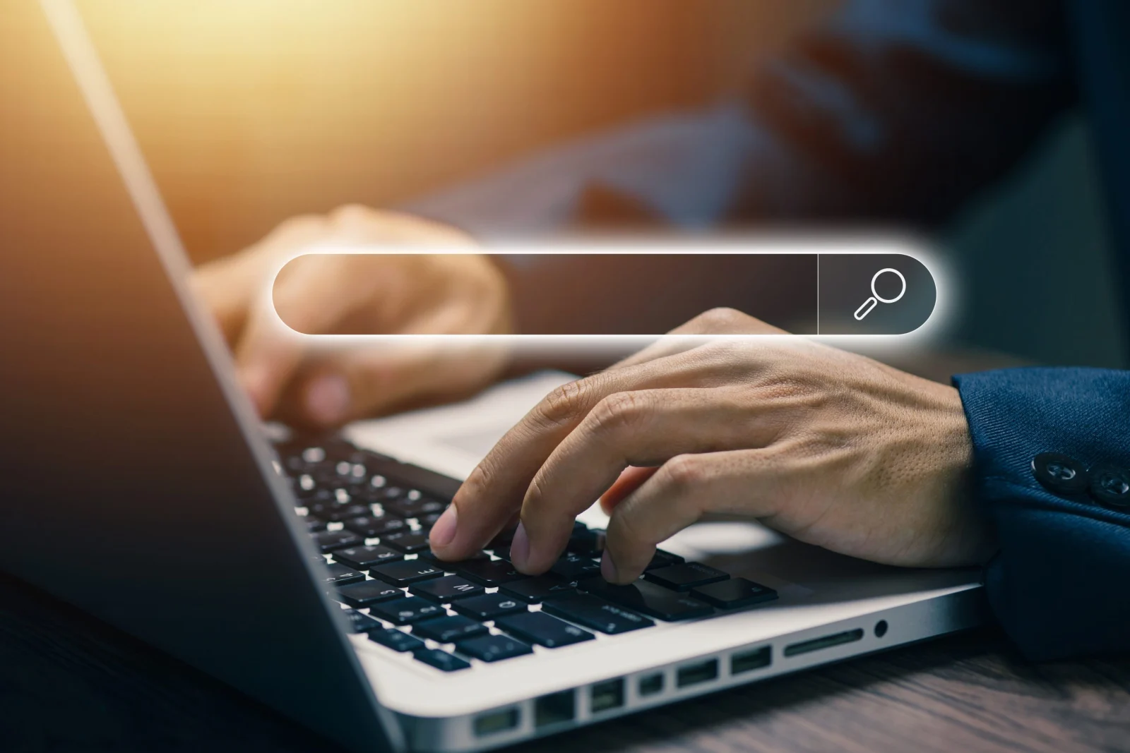 SEO araştırması ve web arama analizi yapan profesyonel